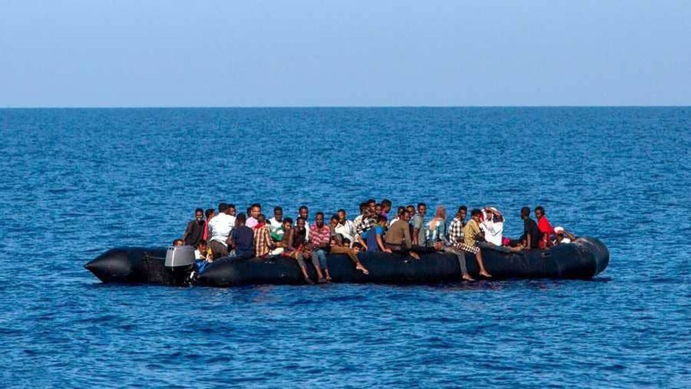 البحرية المغربية تنقذ مئات المهاجرين من الغرق