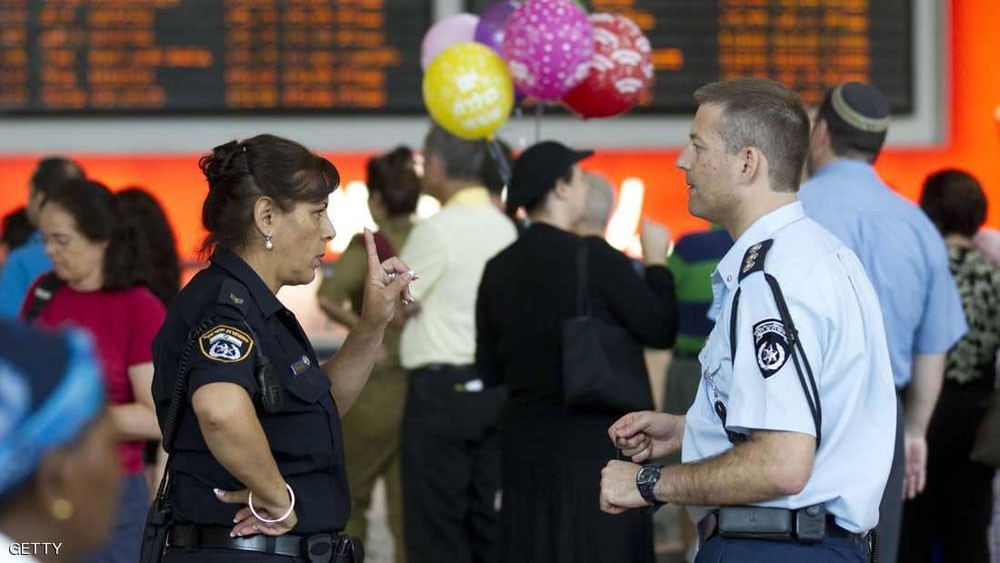 سابقة في إسرائيل.. احتجاز طالبة أميركية وترحيلها