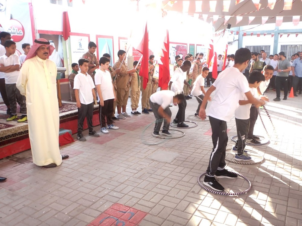 وزير التربية يطلع على جهود مدرسة سافرة للبنين في مجال تعزيز المواطنة