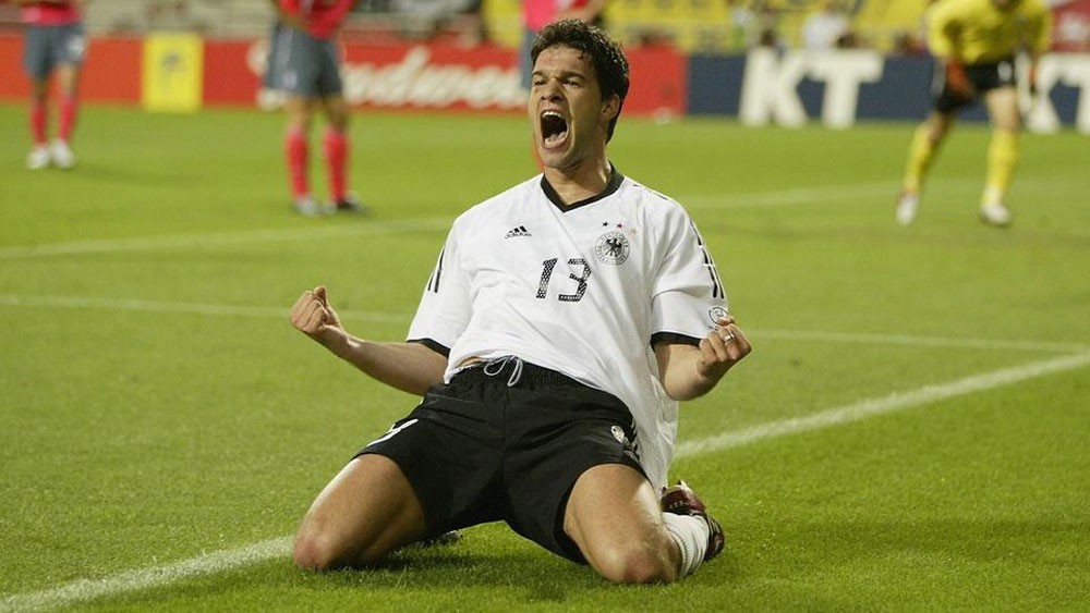 بالاك يصفي حساباته مع لوف ويحمله فشل منتخب ألمانيا