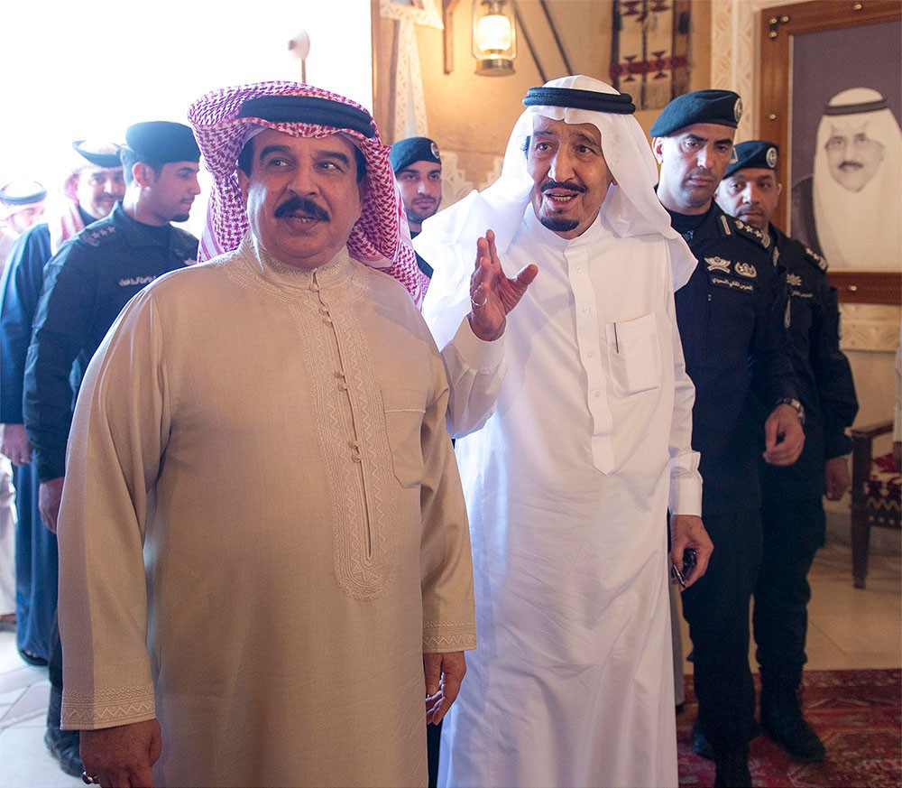 الملك: موقف البحرين متضامن بقوة مع السعودية وينطلق من وحدة الهدف