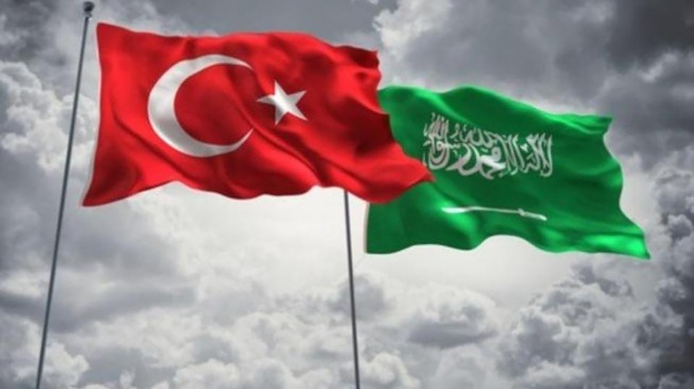 فريق التحقيق التركي يغادر مقر قنصلية السعودية باسطنبول