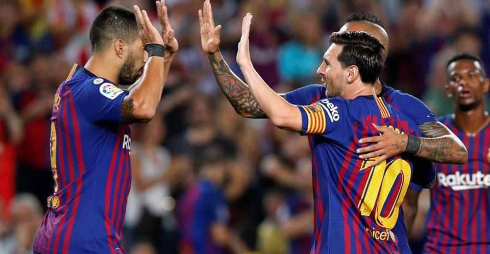 برشلونة يسعى لترميم دفاعه بـ"صاحب الـ34 عاما"