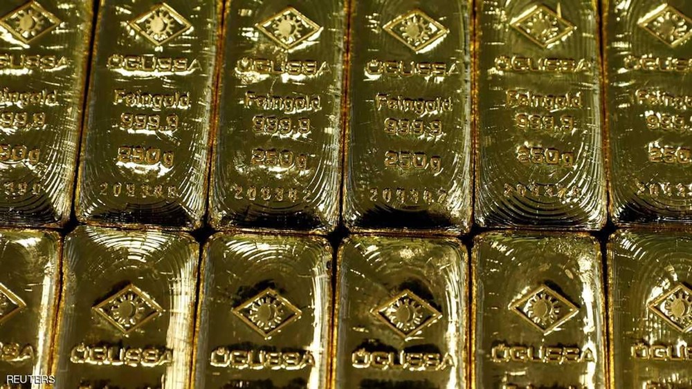 الذهب مستقر بسبب الدولار