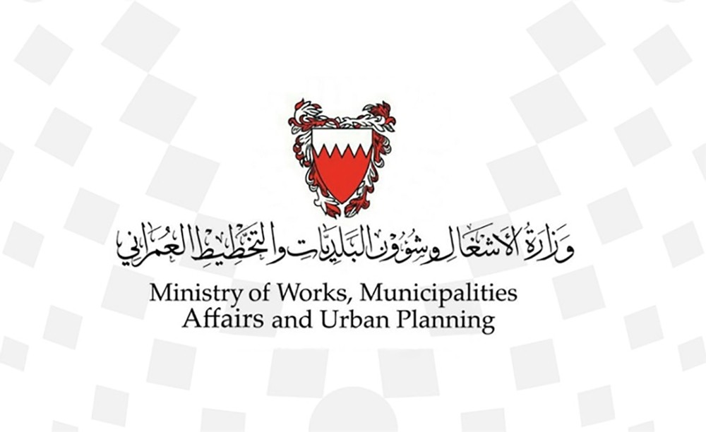 الأشغال: جهود مكثفة لضمان عدم تأثر شبكة الطرق الرئيسية نتيجة الامطار