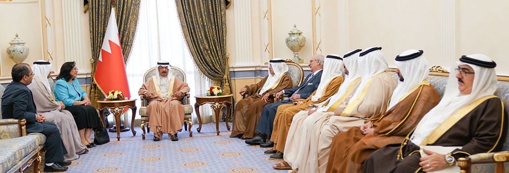 سمو رئيس الوزراء: الحكومة لا تدخر جهداً في دعم القطاع الصحي