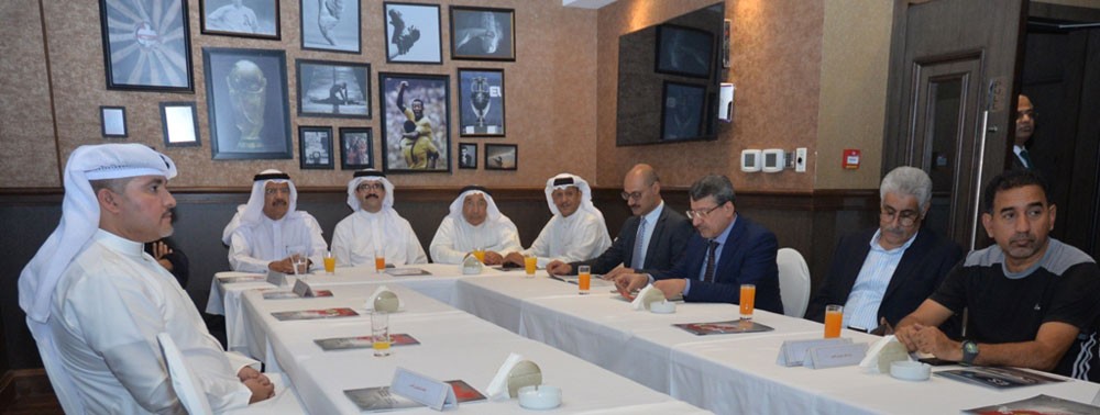 ملاعب نادي البحرين للتنس تحتضن 20 مباراة في الدور الأول