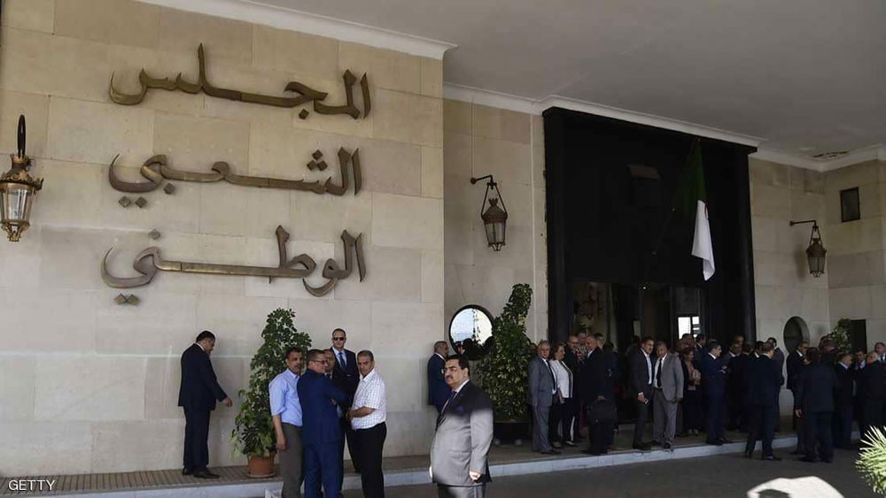  الجزائر.. ترشيح اسم جديد لمنصب رئيس البرلمان