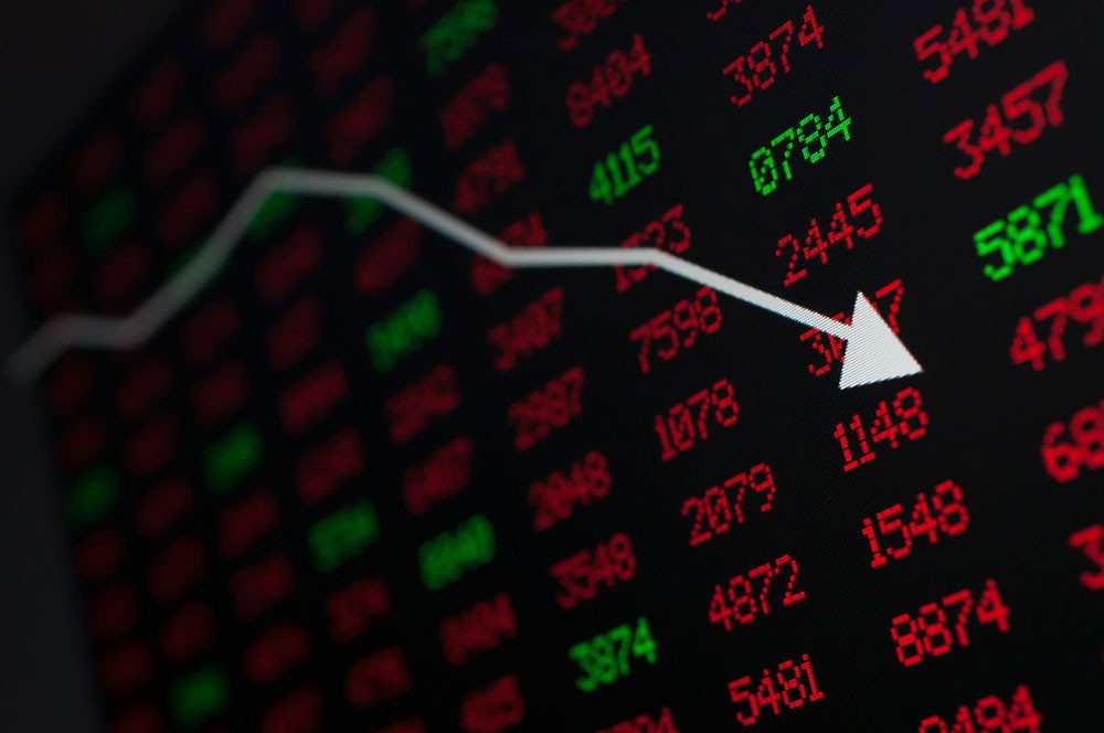  أسهم أوروبا تتجه صوب أدنى مستوى في عامين مع تعرضها لضغوط