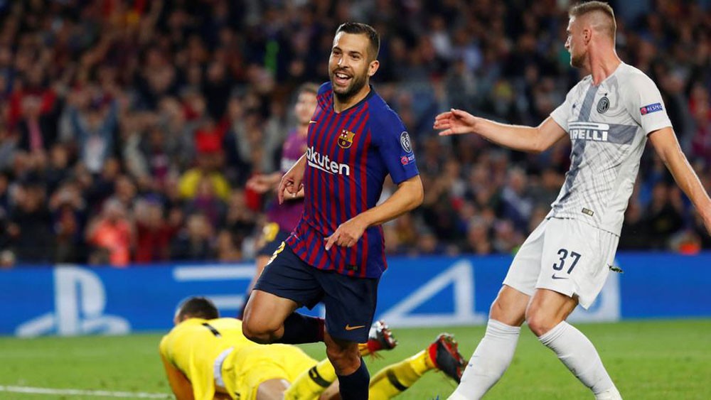 برشلونة يقترب من التأهل.. وتوتنهام يؤزم موقفه
