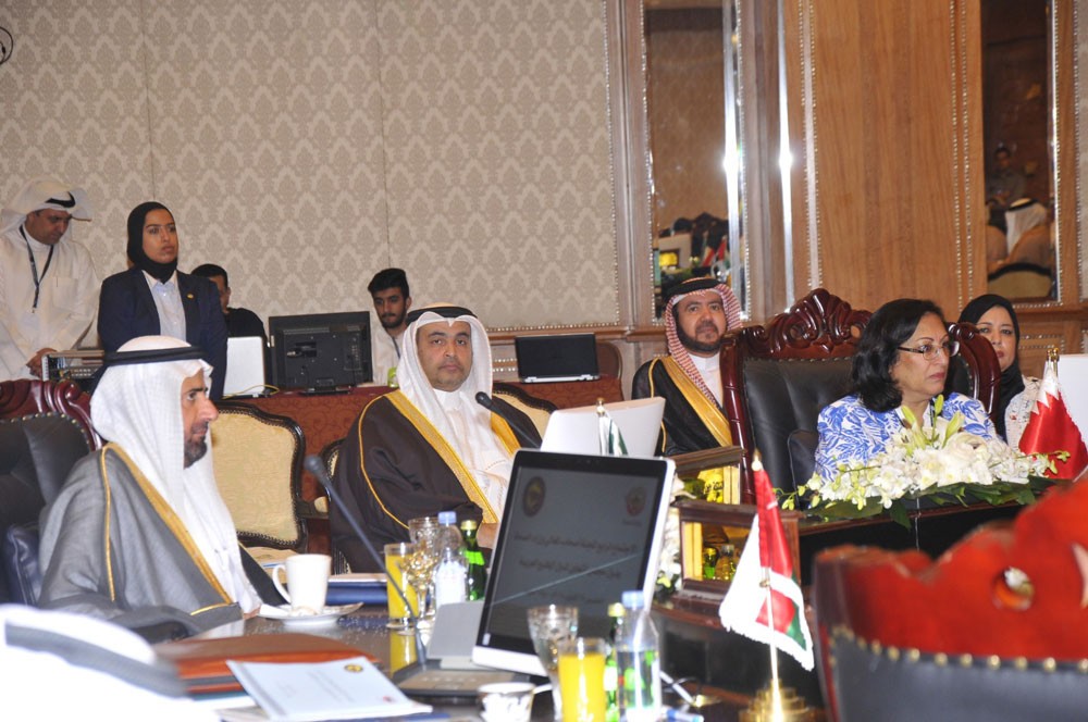 وزيرة الصحة تترأس وفد البحرين في اجتماع  مجلس صحة التعاون