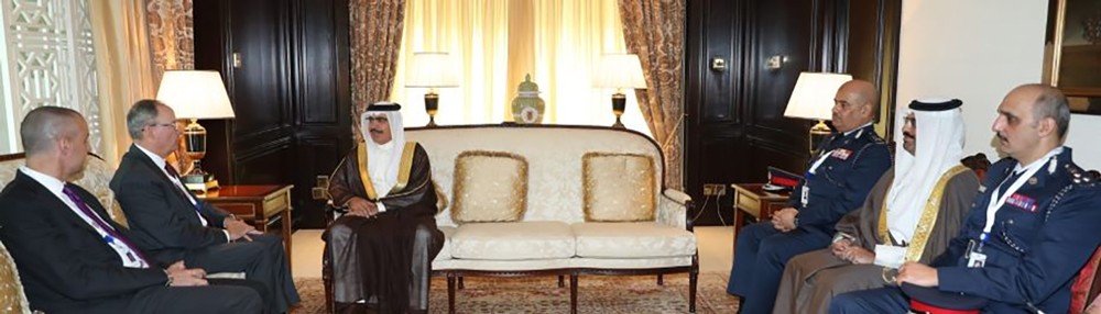 وزير الداخلية يبحث مع المدير التنفيذي لشركة "آيرون نت" التعاون في مجال الأمن السيبراني