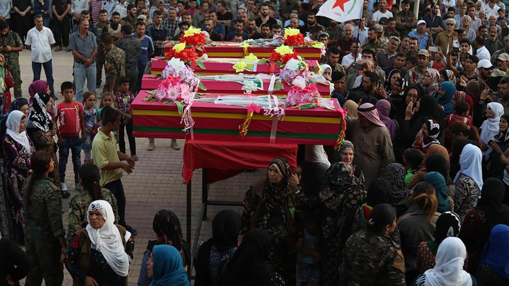 41 قتيلا من "سوريا الديمقراطية" بهجمات لداعش بدير الزور