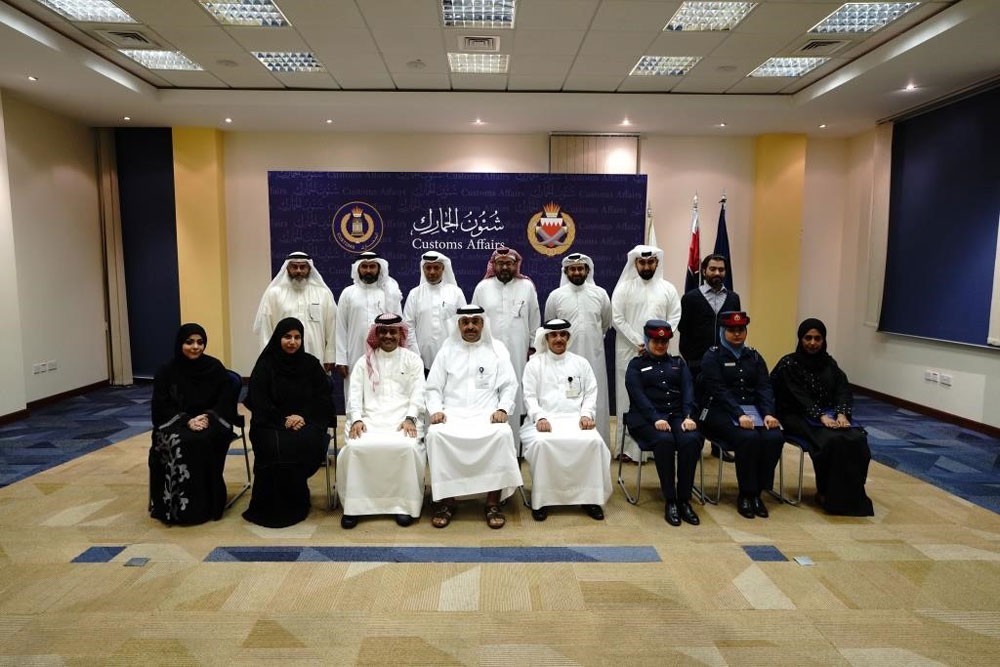 معهد التدريب الجمركي يختتم دورة مؤشرات الأداء