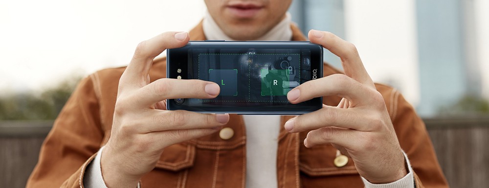 الإعلان رسميا عن الهاتف ZTE Nubia X مع شاشتين، ومستشعرين لبصمات الأصابع