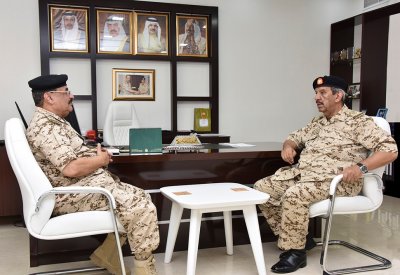 القائد العام لقوة دفاع البحرين يتفقد عددا من وحدات قوة دفاع البحرين