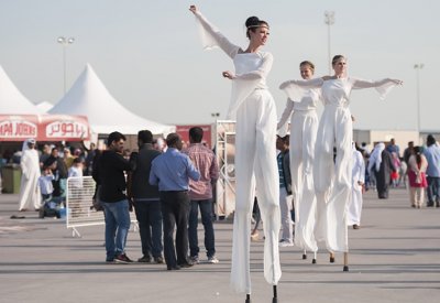 معرض البحرين الدولي للطيران يستضيف 10000 طالب من مختلف مدارس البحرين 