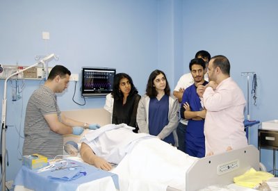 اختتام ورشة تدريبية في جامعة الخليج العربي لتعزيز مهارات معالجة المرضى