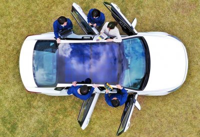 بعض سيارات Hyundai و Kia ستأتي مع ألواح الطاقة الشمسية بعد العام 2019
