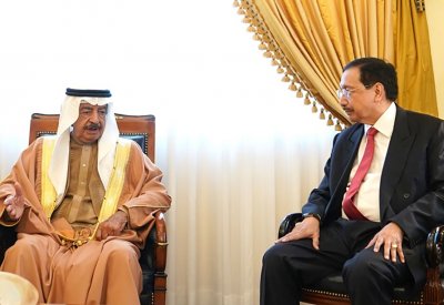 سمو رئيس الوزراء يستقبل مبعوث رئيس الفلبين لدول مجلس التعاون