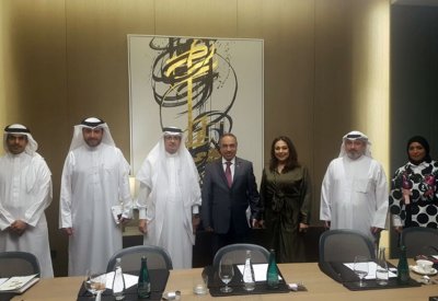 وزير الأشغال يطلع على تجربة إدارة المخلفات في الكويت
