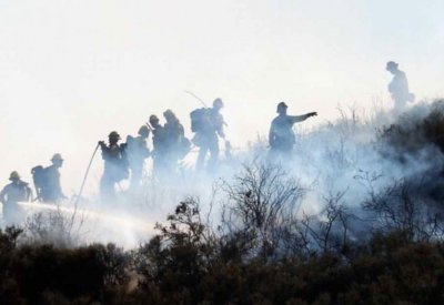 حرائق كاليفورنا تشرد أكثر من ربع مليون شخص من منازلهم