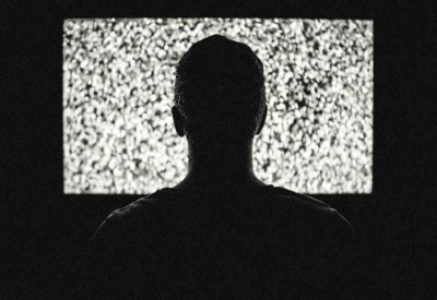 سامسونغ تطور تلفزيونا يمكن التحكم به بـ"الدماغ"
