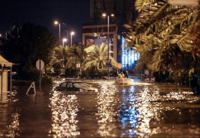 الكويت تستنفر لمواجهة تداعيات الطقس السيئ