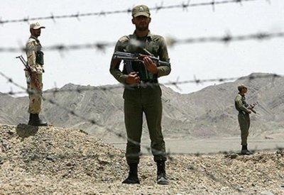 "جيش العدل" البلوشي يطلق سراح 5 من الحرس الثوري 