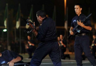  الجزائر.. إصابة 10 شرطيين وتوقيف 30 بعد شغب كروي