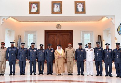 جلالة الملك المفدى يستقبل اللجنة العسكرية المنظمة لمعرض البحرين الدولي للطيران 2018
