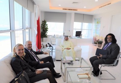 الرئيس التنفيذي للمجلس الأعلى للبيئة يبحث مع المدير الإقليمي للبنك الدولي عددا من المشاريع الهامة