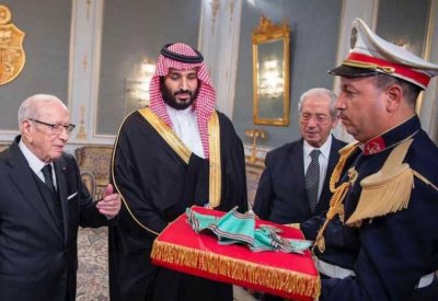  ولي العهد السعودي يعقد اجتماعا ثنائيا مع الرئيس التونسي