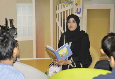  الشيخ زايد للكتاب تنظم فعالية قراءة قصة للأطفال عن الوالد والمؤسس