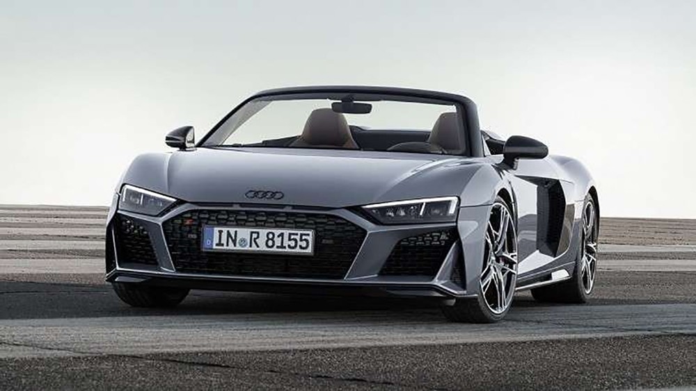 أودي تعدل "R8" الرياضية الجبارة