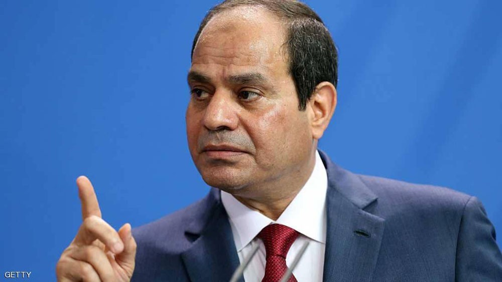  السيسي ينعى ضحايا المنيا.. ويتوعد "الأيادي الغادرة"