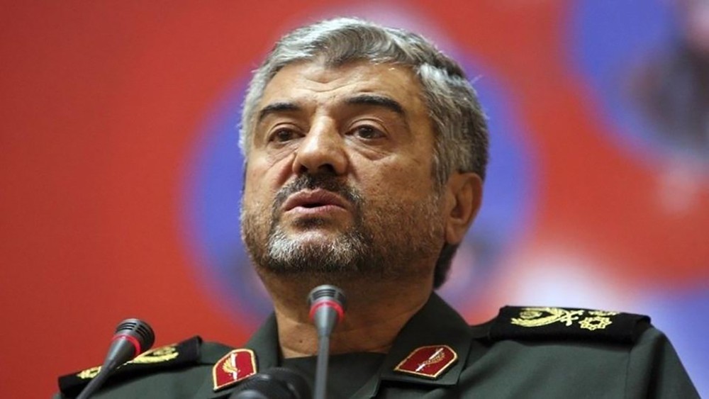 قائد الحرس الثوري: سنقاوم عقوبات أميركا ونتغلب عليها