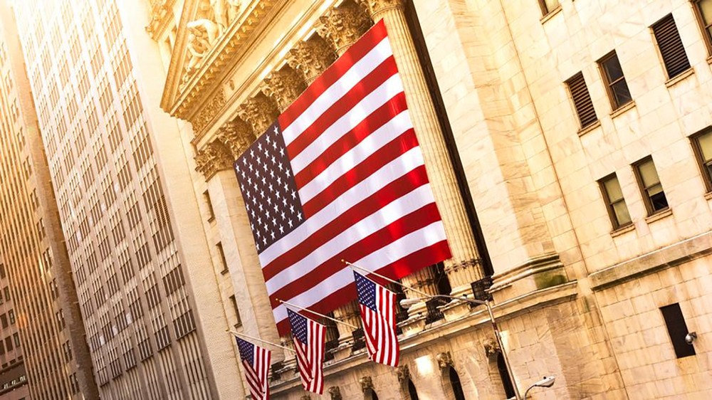 16 بنكا أميركيا أمام القضاء بتهمة التلاعب في سوق العملة
