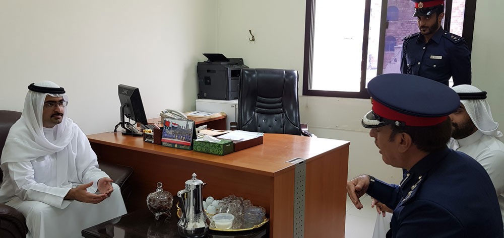 سمو محافظ الجنوبية يقوم بجولة تفقدية للاطمئنان على سلامة المواطنين
