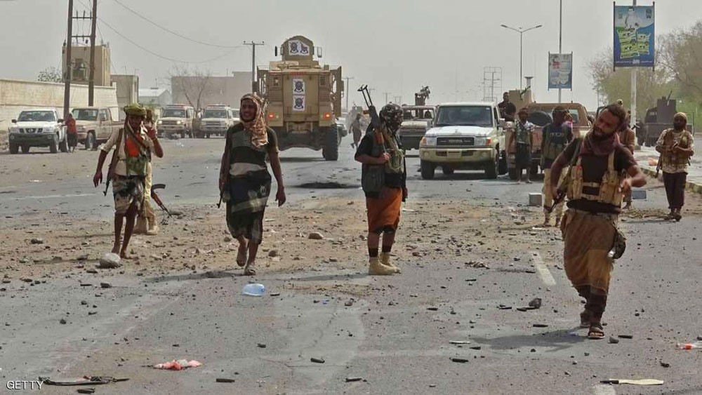  الجيش اليمني يقترب من تطويق ميليشيا الحوثي في الحديدة