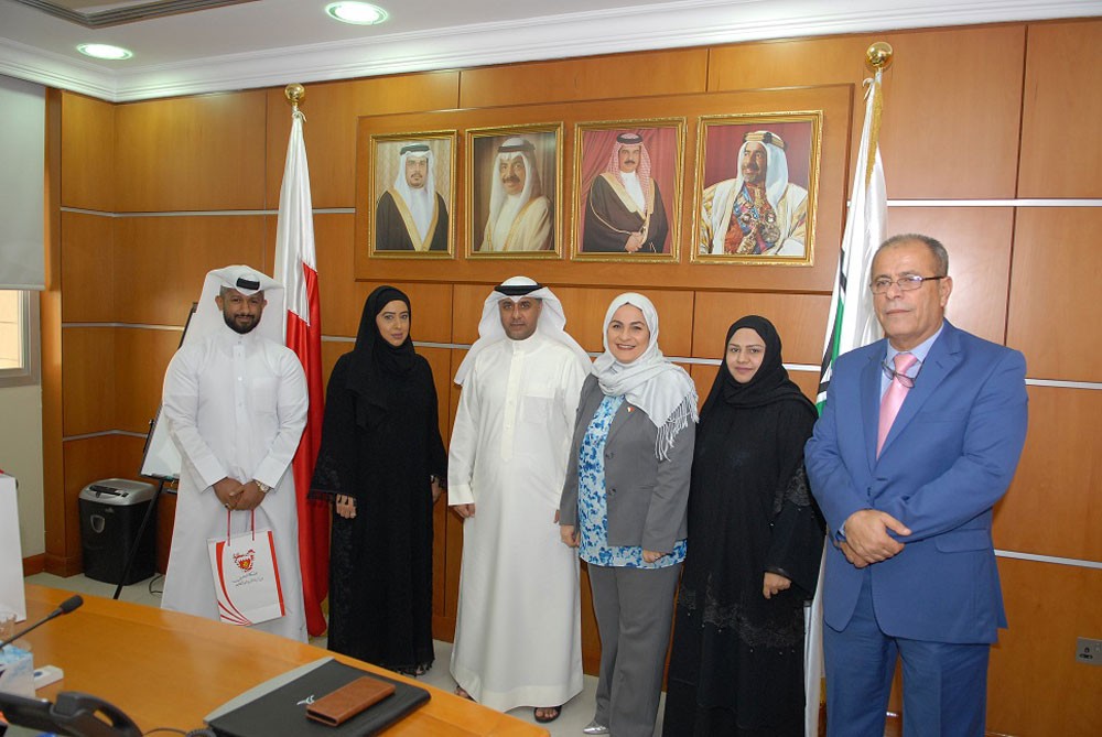 معهد البحريـن للتدريب يبحث التعاون مع ديوان الخدمة المدنية