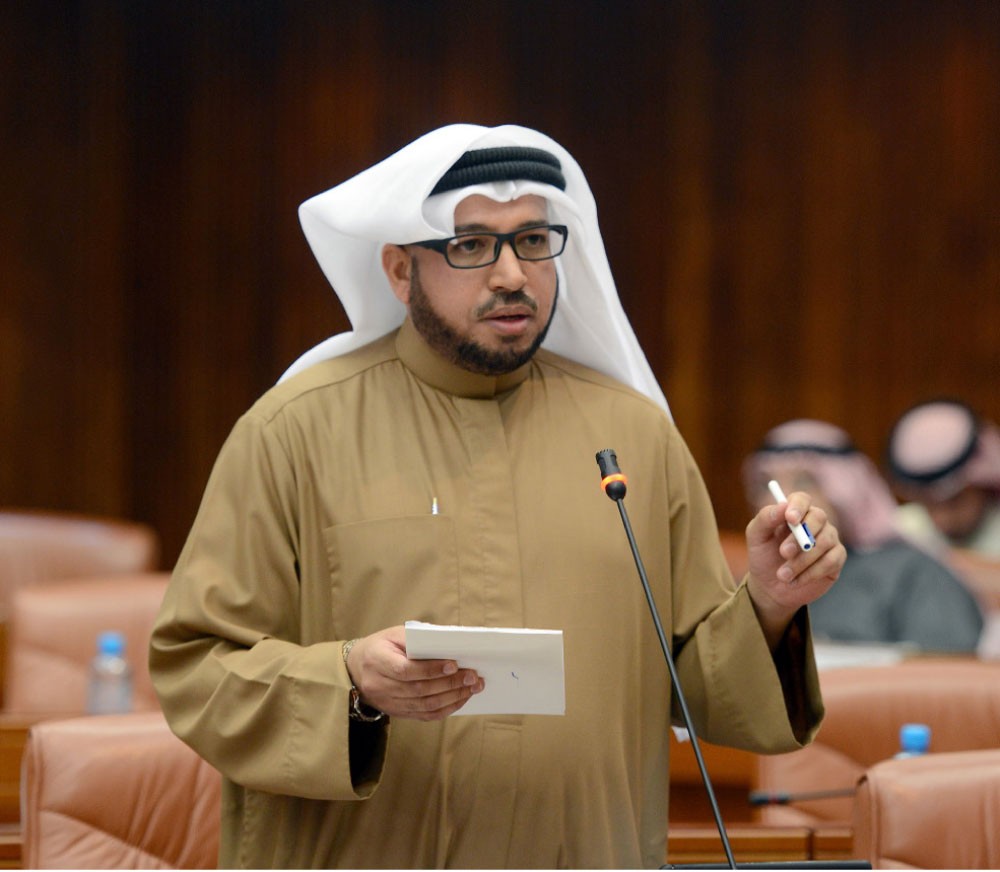 بوفرسن: لتعزيز الحقوق العادلة للمرأة البحرينية