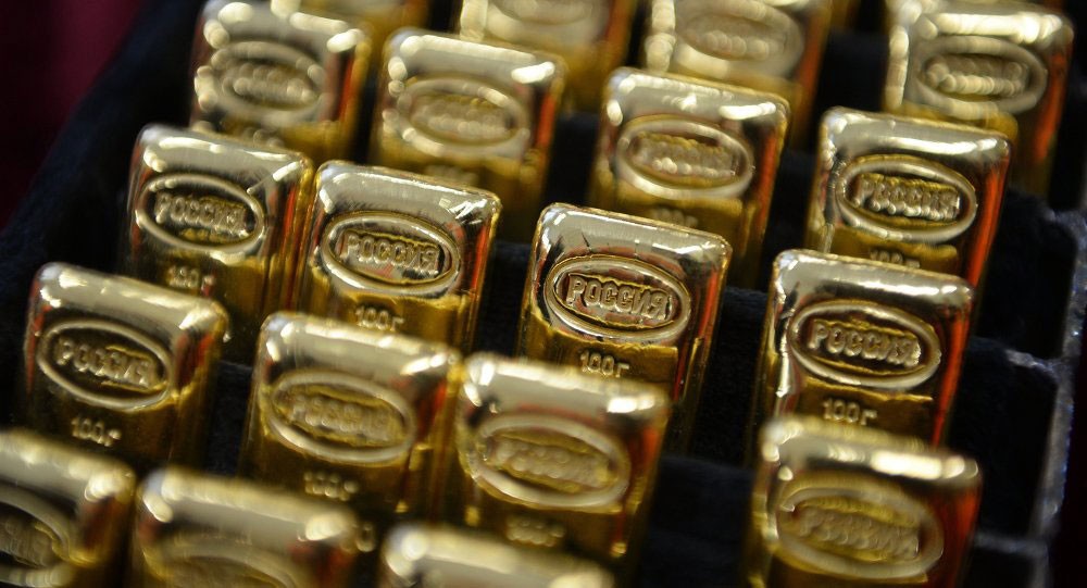الذهب يهبط لأدنى مستوى في شهر مع صعود الدولار