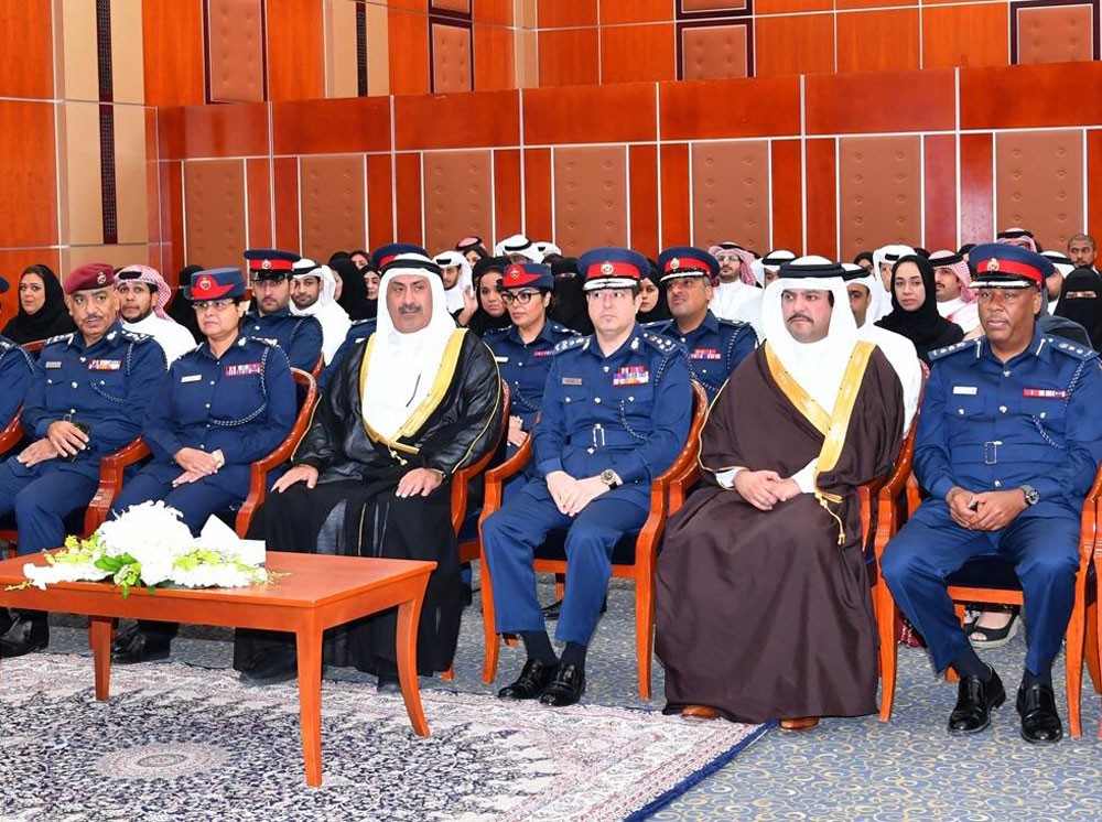 وكيل وزارة الداخلية يشهد حفل تخريج 100 من المشاركين في عدد من الدورات التدريبية