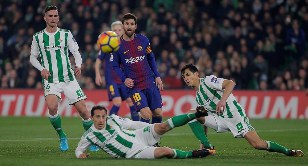 بطولة إسبانيا: أتلتيكو-برشلونة في الواجهة ورحلة صعبة لريال مدريد