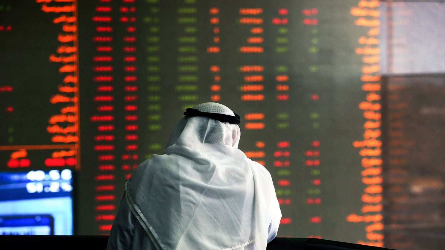 قوى شرائية تنقذ البورصات العربية من الخسائر العالمية