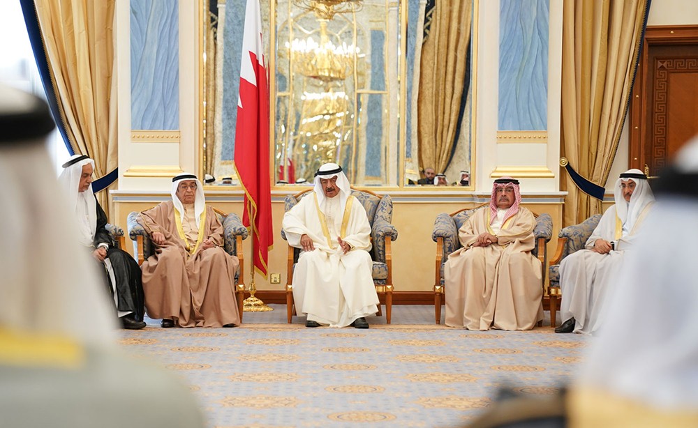 سمو رئيس الوزراء: أشكر من كل قلبي شعب البحرين على مواقفهم ومساندتهم لوطنهم في كل الظروف