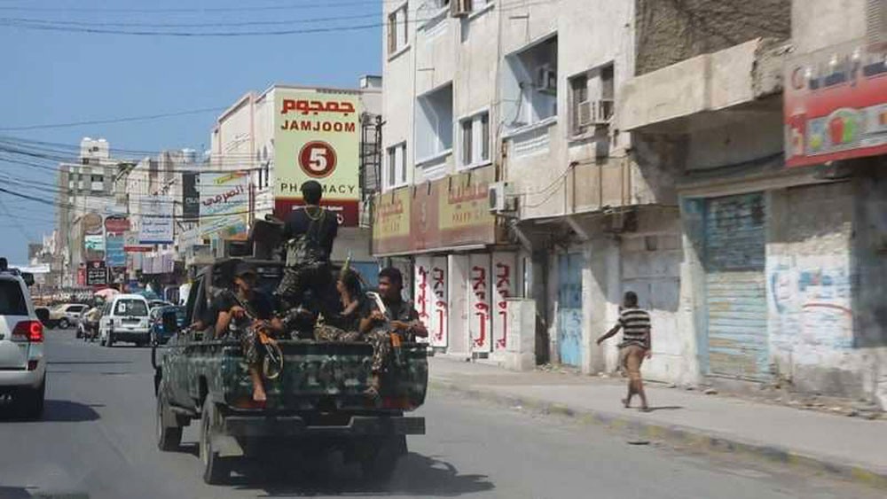 الحوثيون يختطفون زعيما قبليا بارزا في الحديدة