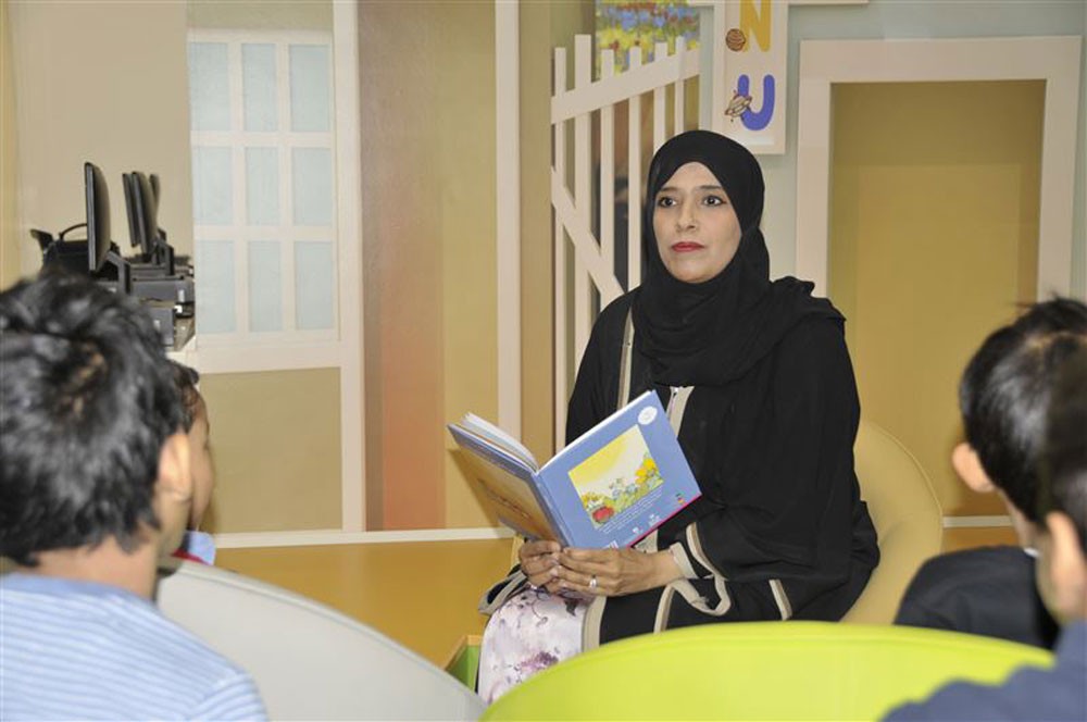  الشيخ زايد للكتاب تنظم فعالية قراءة قصة للأطفال عن الوالد والمؤسس