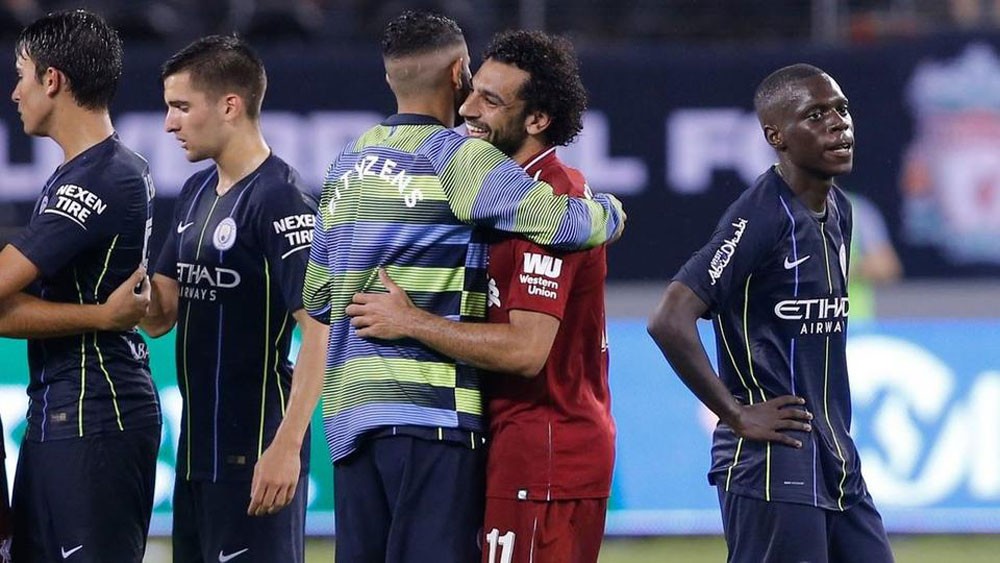 صلاح ومحرز يتنافسان على جائزة أفضل لاعب أفريقي